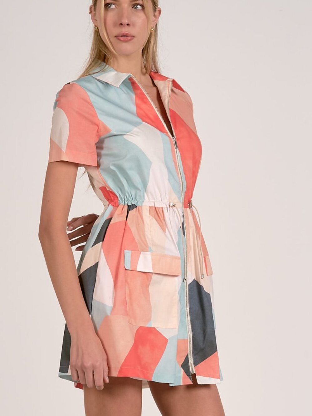 NWT Elan Collared Full Zip Dress in Multi Prism